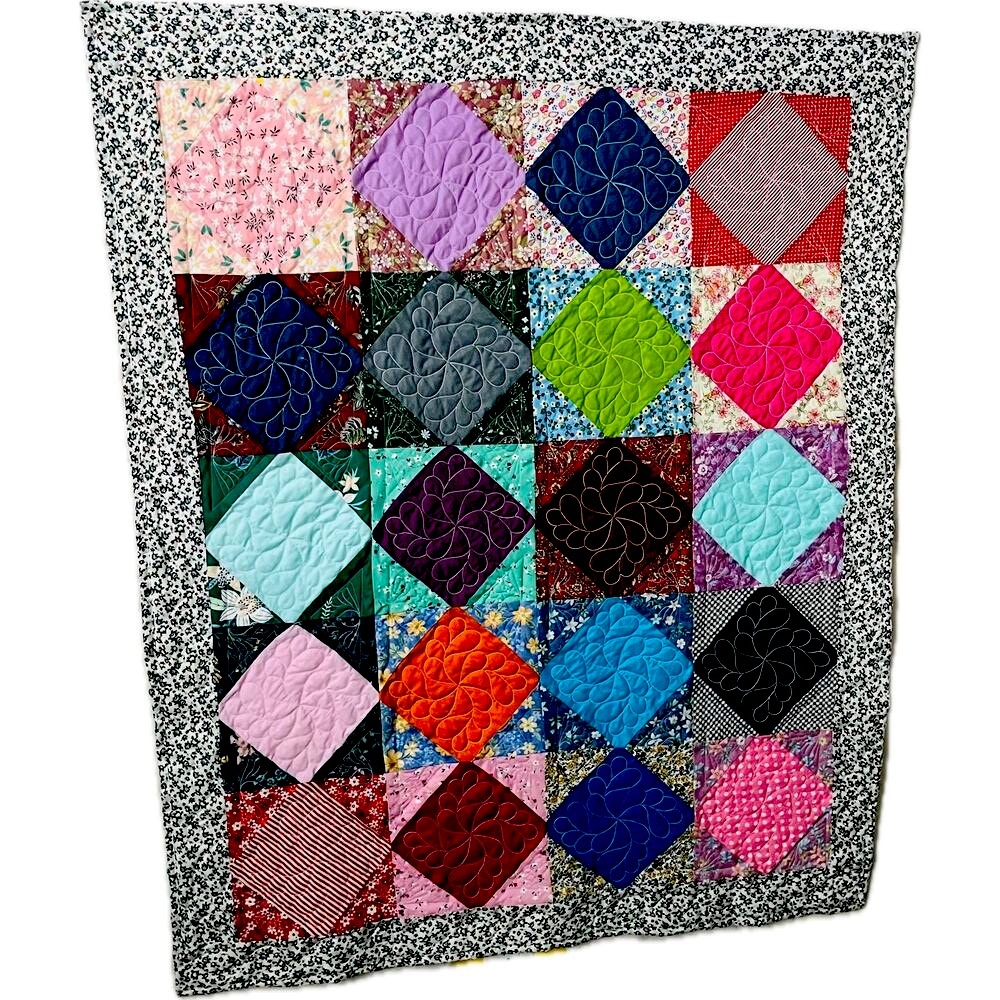 Looks like Spring Throw Quilt